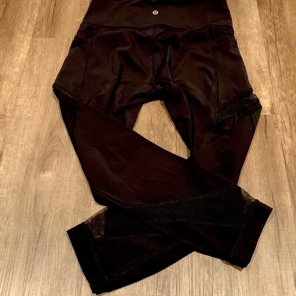 Lululemon leggings size 8 lululemon